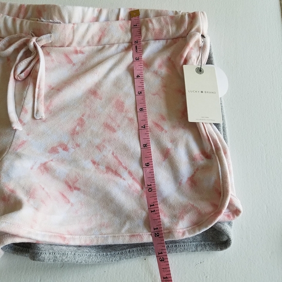 NWT Lucky Brand 2 pack Shorts Tie Dye  Size Large - Picture 4 of 6